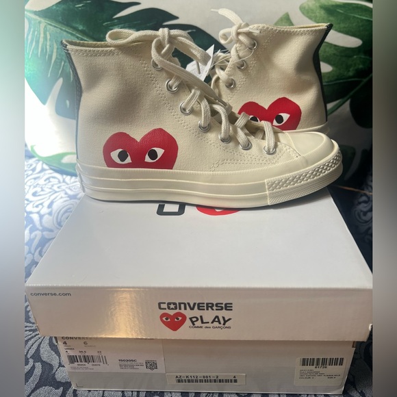 Comme des Garcons PLAY Shoes - Comme Des Garçons x Converse. Brand new w/ box. Size 4 Men/6 Women
